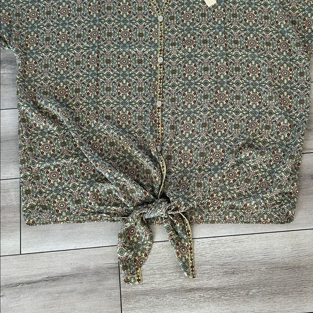 Max Studio oversized tie front patterned blouse s… - image 2